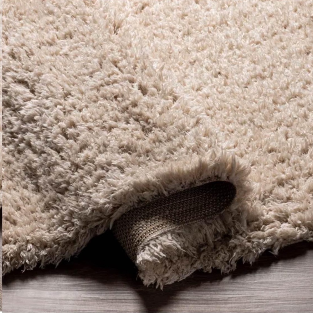 Plush Cream Shag Rug - Picture 5 of 7